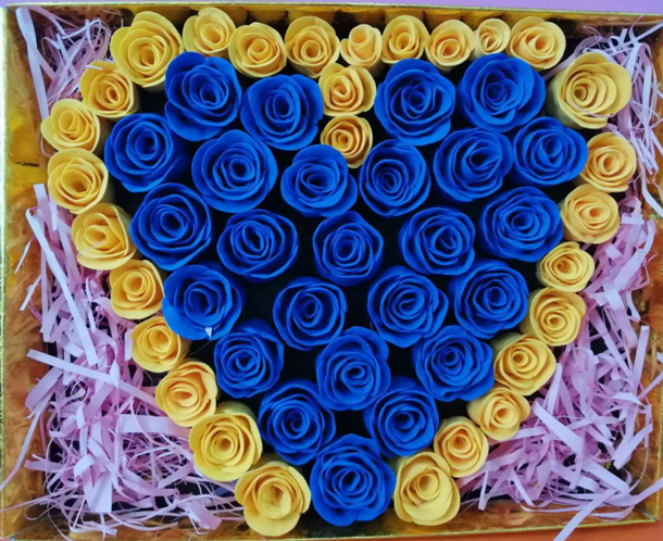 《梦里花》 要相信,梦里能到达的地方,总有一天,脚步也能到达